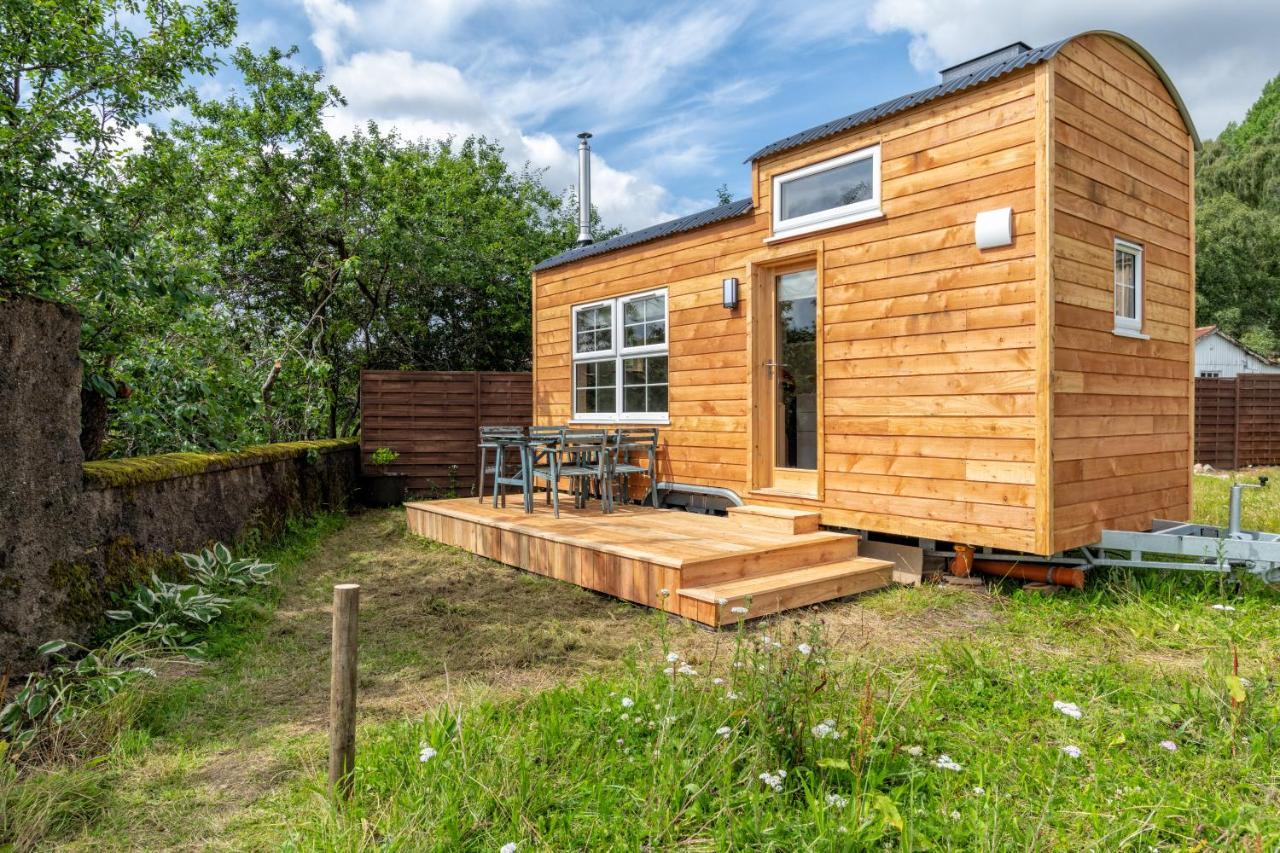Enchanting Tiny House With Wood Burner And Hot Tub In Cairngorms บัลลาเทอร์ ภายนอก รูปภาพ